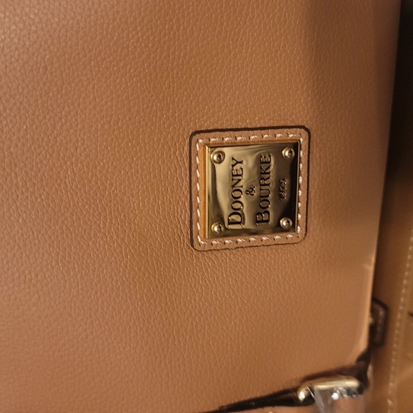 Dooney and Bourke Leather Satchel In the Color (BARK) COMES W/DUST BAG WORN3xs - Picture 5 of 6